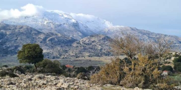 Πεζοπορία σε Ανεφαλάκους στο Καθαρό