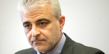 Νεκτάριος Ταβερναράκης: Ο πρώτος Έλληνας Πρόεδρος της Ευρωπαϊκής Διάσκεψης για τη Μοριακή Βιολογία