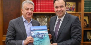 Δ. Παπαστεργίου: «Η Περιφέρεια Κρήτης πρωταγωνιστεί στις ηλεκτρονικές υπηρεσίες»