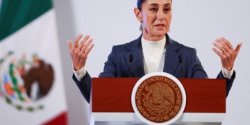 Μεξικό: Θετικές εντυπώσεις αναλυτών για την πρέοδρο Σέινμπαουμ μετά την αναβολή των δασμών από τις ΗΠΑ