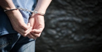 Προφυλακιστέος ο 40χρονος που κατηγορείται για σεξουαλική κακοποίηση της 14χρονης κόρης του