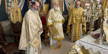 Η Κυριακή της Τυρινής στον Ιερό Καθεδρικό Ναό Αγίας Φωτεινής Ιεράπετρας-Μνημόσυνο για τα θύματα των Τεμπών