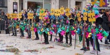 Βραβείο πρωτότυπης στολής στο καρναβάλι Σητείας
