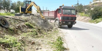Εκτεταμένοι καθαρισμοί πρανών στη θέση Αμμουδάρες