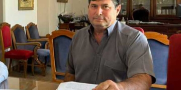 Νομικά αλλά και δυναμικά με κινητοποιήσεις θα κινηθούν για την παραλία του Αγ. Παντελεήμονα
