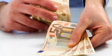 264.729.437 ευρώ σε 1.074.383 δικαιούχους καταβάλλονται την Δευτέρα 31/03/2025