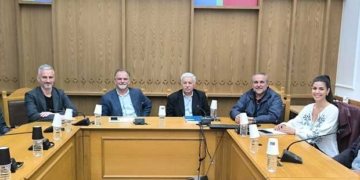 Συνάντηση για θέματα ελέγχου ποιότητας καυσίμων και την ανάγκη δημιουργίας διαπιστευμένου εργαστηρίου στην Περιφέρεια Κρήτης