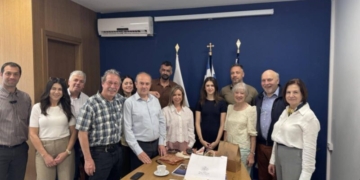 Τον Δήμαρχο της αδελφοποιημένης κοινότητας Stutzheim- Offenheim Αλσατίας Ζαν Σαρλ Λαμπέρτ υποδέχθηκε στο γραφείο του ο Δήμαρχος Ιεράπετρας