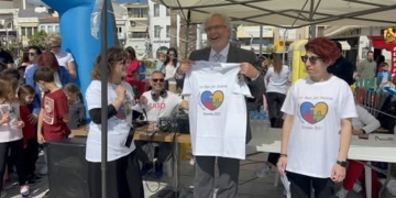 Μια μεγάλη αγκαλιά για όλους άνοιξε στη Σητεία (video)