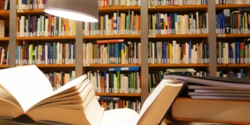 Αρχίζει σήμερα η διανομή των λογοτεχνικών βιβλίων στα δημοτικά σχολεία – 19 ψηφιακά βιβλία αναρτώνται στην ψηφιακή βιβλιοθήκη ebooks.edu.gr