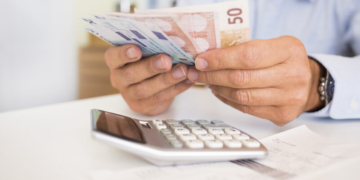 Ποια επιδόματα αυξήθηκαν από 1 Απριλίου 2025