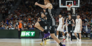 Euroleague: Iστορική πρόκριση της Παρί – Με Ρεάλ ή Μπάγερν στα playoffs ο Ολυμπιακός