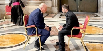 Τραμπ: Ο Ζελένσκι είναι έτοιμος να παραχωρήσει την Κριμαία στη Ρωσία – Καλεί τον Πούτιν να κλείσει συμφωνία