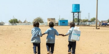 UNICEF: Δυο χρόνια πολέμου στο Σουδάν έκαναν κομμάτια τη ζωή εκατομμυρίων παιδιών