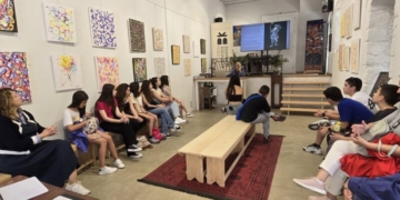 Επίσκεψη του Γυμνασίου Χανδρά στη Στέγη ΒΙΤΣΕΝΤΖΟΣ ΚΟΡΝΑΡΟΣ