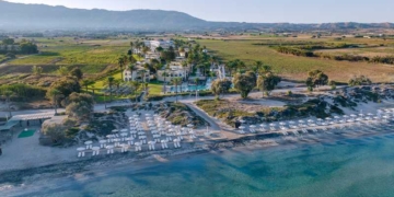 O Σύλλογος Κρητών ΚΩ “Ο ΤΑΛΩΣ”  τίμησε τον ιδρυτή και πρόεδρο της Grecotel Νίκο Δασκαλαντωνάκη