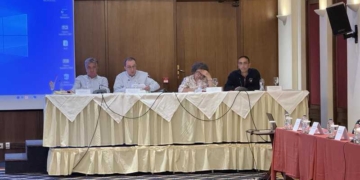 Μονοθεματική συνεδρίαση του Περιφερειακού Συμβουλίου με θέμα τους οικισμούς μετά από πρόταση του Περιφερειάρχη