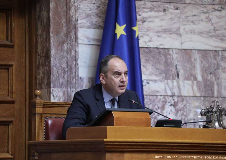 Λευτέρης Αυγενάκης – Αναγκαίες αλλαγές στο ΠΔ 194/Δ/2025 για την οριοθέτηση των οικισμών κάτω των 2.000 κατοίκων