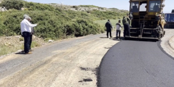 Αυτοψία στο έργο «Βελτίωση πρόσβασης σε γεωργική γη και κτηνοτροφικές εκμεταλλεύσεις στην Κοινότητα Παλαικάστρου» (video)