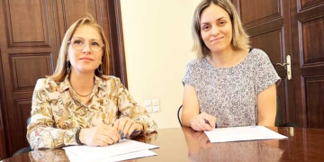 Υπογραφή Σύμβασης για την παρακολούθηση της ποιότητας των Υδάτων Κολύμβησης στην Αποκεντρωμένη Διοίκηση Κρήτης
