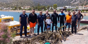 Περιβαλλοντική δράση για τον καθαρισμό ακτών και βυθού Ελούντας