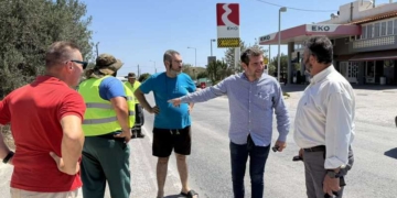 Έναρξη εργασιών συντήρησης και διαγράμμισης Οδών στην Κοινότητα Κριτσάς- αυτοψία του Αντιπεριφερειάρχη
