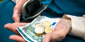 Εθνική Σύνταξη: Πόσα έτη ασφάλισης χρειάζονται