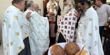 Ο Μέγας πανηγυρικός Αρχιερατικός Εσπερινός στον μεταβυζαντινό Ιερό Ναό Αγίας Παρασκευής Τουρτούλων Σητείας