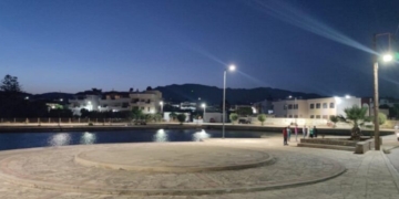 Το Δημοτικό Λιμενικό Ταμείο και η Τεχνική Υπηρεσία Δήμου Ιεράπετρας φώτισαν τη «Ναυμαχία»