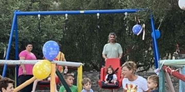 Η Πάνω Ελούντα δίνει το παράδειγμα, τοποθετήθηκε κούνια για παιδιά με αναπηρίες