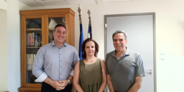 Συνάντηση εργασίας του Αντιπεριφερειάρχη Διασύνδεσης με Ερευνητικά και Ακαδημαϊκά Ιδρύματα με τον Πρύτανη του Πολυτεχνείου Κρήτης