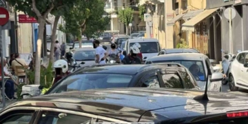 Το κυκλοφοριακό πρόβλημα μέσα στην πόλη του Αγίου Νικολάου έχει οξυνθεί