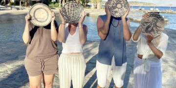 Η κεραμική του Νίκου Μακρυνάκη στο Minos Beach και στο Σουηδικό Bachelor