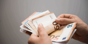 E-ΕΦΚΑ: Ολοκληρώθηκε η Εκκαθάριση Ασφαλιστικών Εισφορών 2024 για Μη Μισθωτούς με Παράλληλη Μισθωτή Απασχόληση
