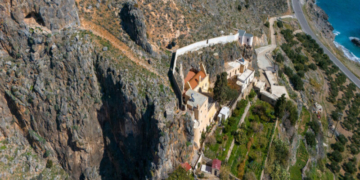Ολονύκτια Ιερά Αγρυπνία επί τη μνήμη του Οσίου Ιωσήφ του Γεροντογιάννη στην Ιερά Μονή Καψά Σητείας