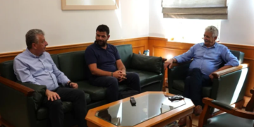 Συνάντηση Περιφερειάρχη με τον Δήμαρχο Οροπεδίου Λασιθίου