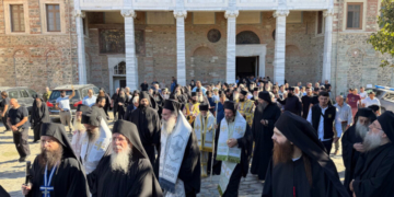 Ο Σεβ. Μητροπολίτης Ιεραπύτνης και Σητείας κ. Κύριλλος μετείχε στην Εξόδιο Ακολουθία του μακαριστού Αρχιμ. Βασιλείου Ιβηρίτου, Προηγουμένου της Μονής των Ιβήρων, στο Άγιον Όρος