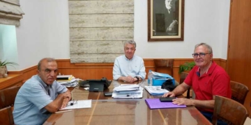 Τα ζητήματα των πολιτικών συνταξιούχων της Κρήτης  στο επίκεντρο της συνάντησης με τον Περιφερειάρχη