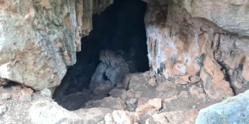Η Γαϊδουρότρυπα της Κριτσάς