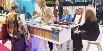 Η Περιφέρεια Κρήτης στη διεθνή τουριστική έκθεση  International & French Travel Market – TOP Resa 2025 στο Παρίσι