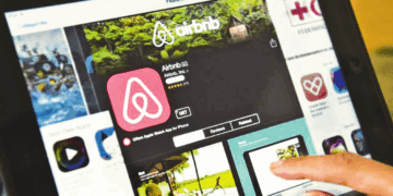 Νέο μπλόκο στα Airbnb