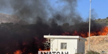 Φωτιά στο ΧΥΤΑ Αγίου Νικολάου – συναγερμός στις αρχές