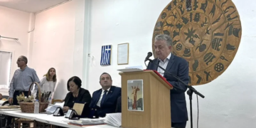 Τιμήθηκε ο Περιφερειάρχης Σταύρος Αρναουτάκης για την ανάδειξη του Σοκαρά ως Μαρτυρικό Χωριό
