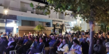 Άνοιξε η αυλαία του 13ου Πανελλήνιου Φεστιβάλ Ερασιτεχνικού Θεάτρου Ιεράπετρας