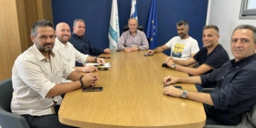 Συνάντηση Δημάρχου Ιεράπετρας με το ΤΕΕ/ΤΑΚ για τις αναπτυξιακές προοπτικές και τα κρίσιμα έργα υποδομής