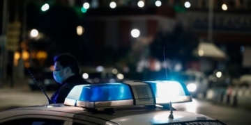 Ηράκλειο: βγήκε από το μπαρ της παραλιακής και είπε «καληνύχτα» με αλλεπάλληλους πυροβολισμούς