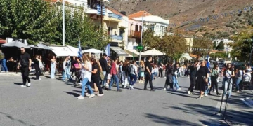 Επέτειος 28ης Οκτωβρίου στη Νεάπολη: κατάθεση στεφάνων