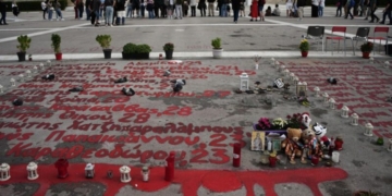 Άγνωστος Στρατιώτης: Πέρασε με 159 «ναι» η τροπολογία