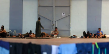 Πολλοί ανήλικοι και μία έγκυος στη διπλή “φουρνιά” παράτυπων μεταναστών σε Ιεράπετρα και Γαύδο