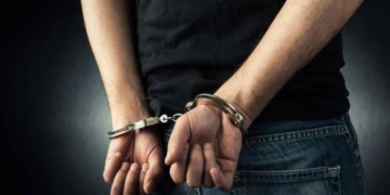 Σύλληψη 23χρονου για τη διακίνηση 56 μεταναστών νότια της Γαύδου